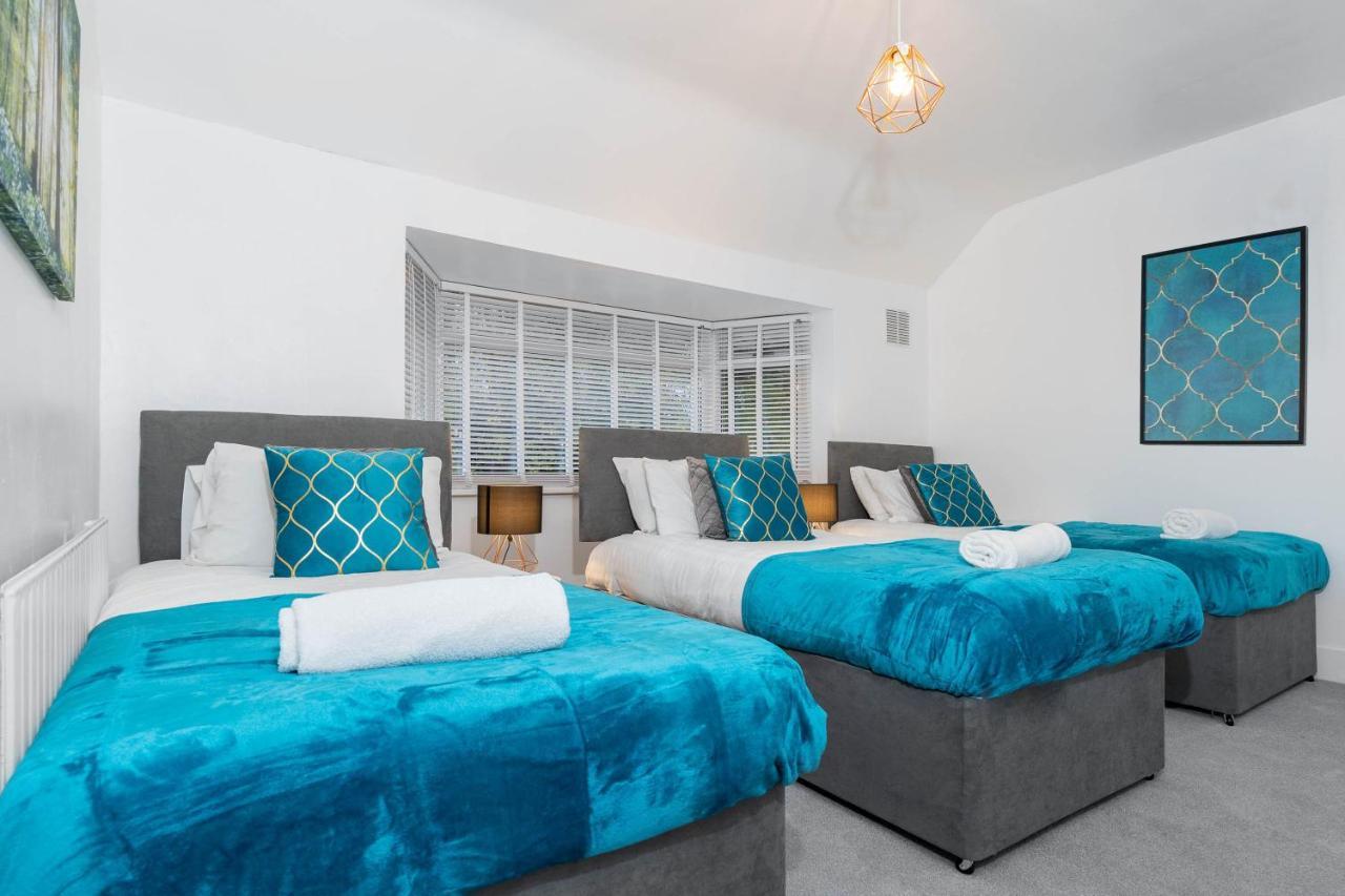 Large 4 Bedroom House - Top Rated - Off-Street Parking - Garden - Sleeps 9 - Contractors - Groups - Pool Table Northfield Exterior foto